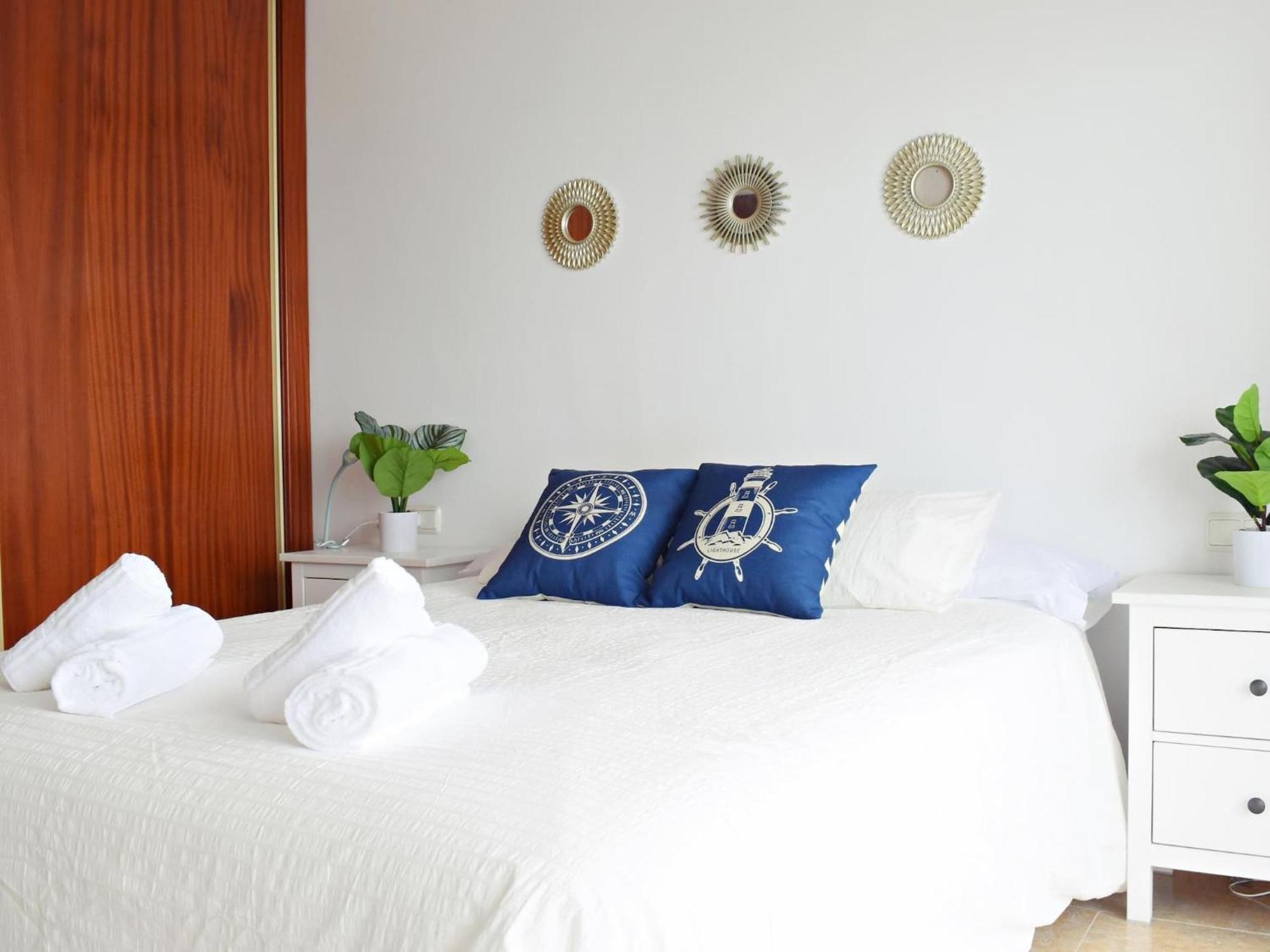 Luminoso Apartamento De 3 Dormitorios A Pie De Playa En Torremolinos Esterno foto