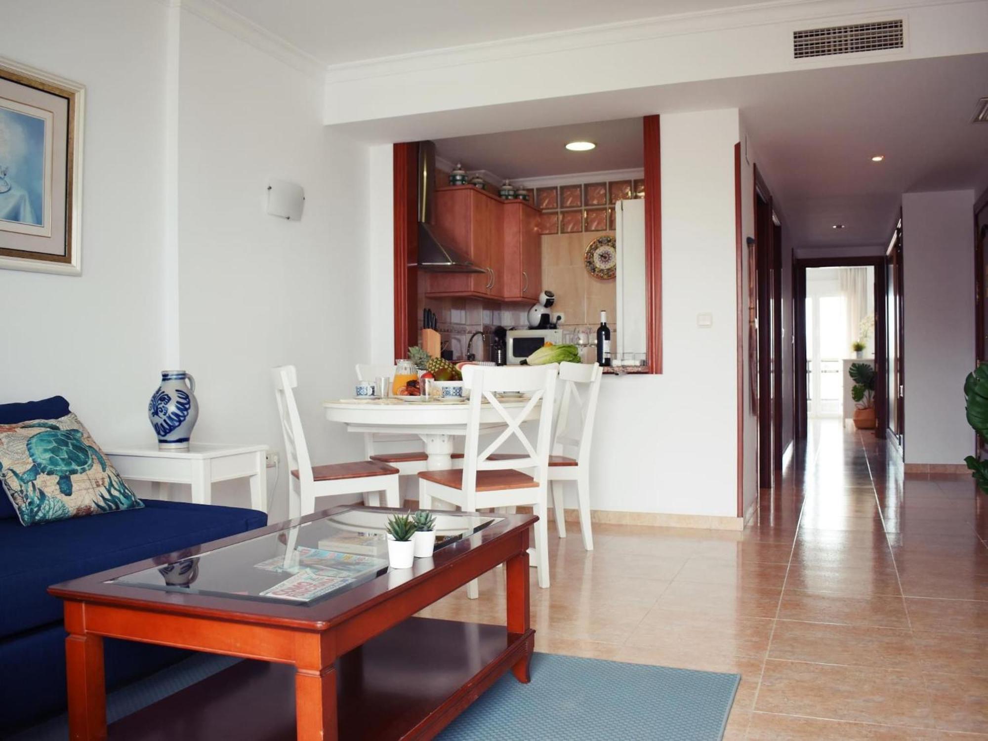 Luminoso Apartamento De 3 Dormitorios A Pie De Playa En Torremolinos Esterno foto